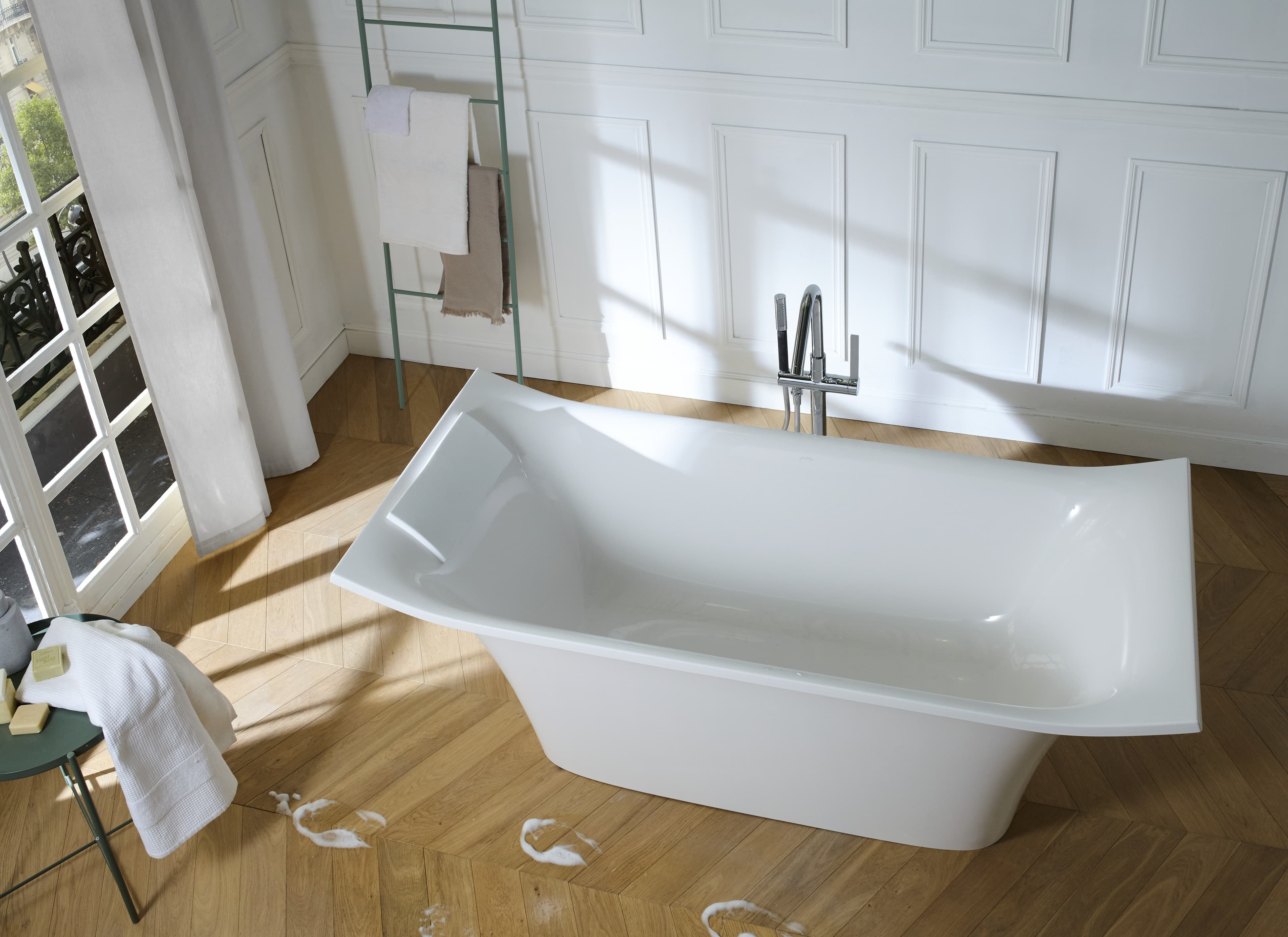 GRANDS BOULEVARDS - UNE COLLECTION MINIMALISTE